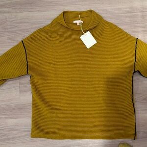 Lisa Todd Honey Ribbed Sweater Large NWT Contrast Stitch Crewneck